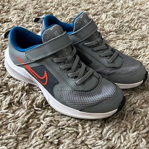 Boys Nike Running shoes